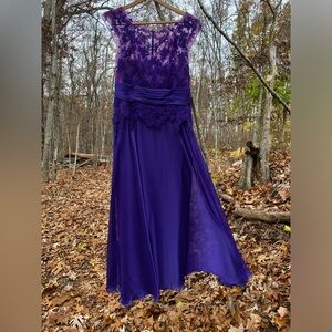 Val Stefani lace formal dress